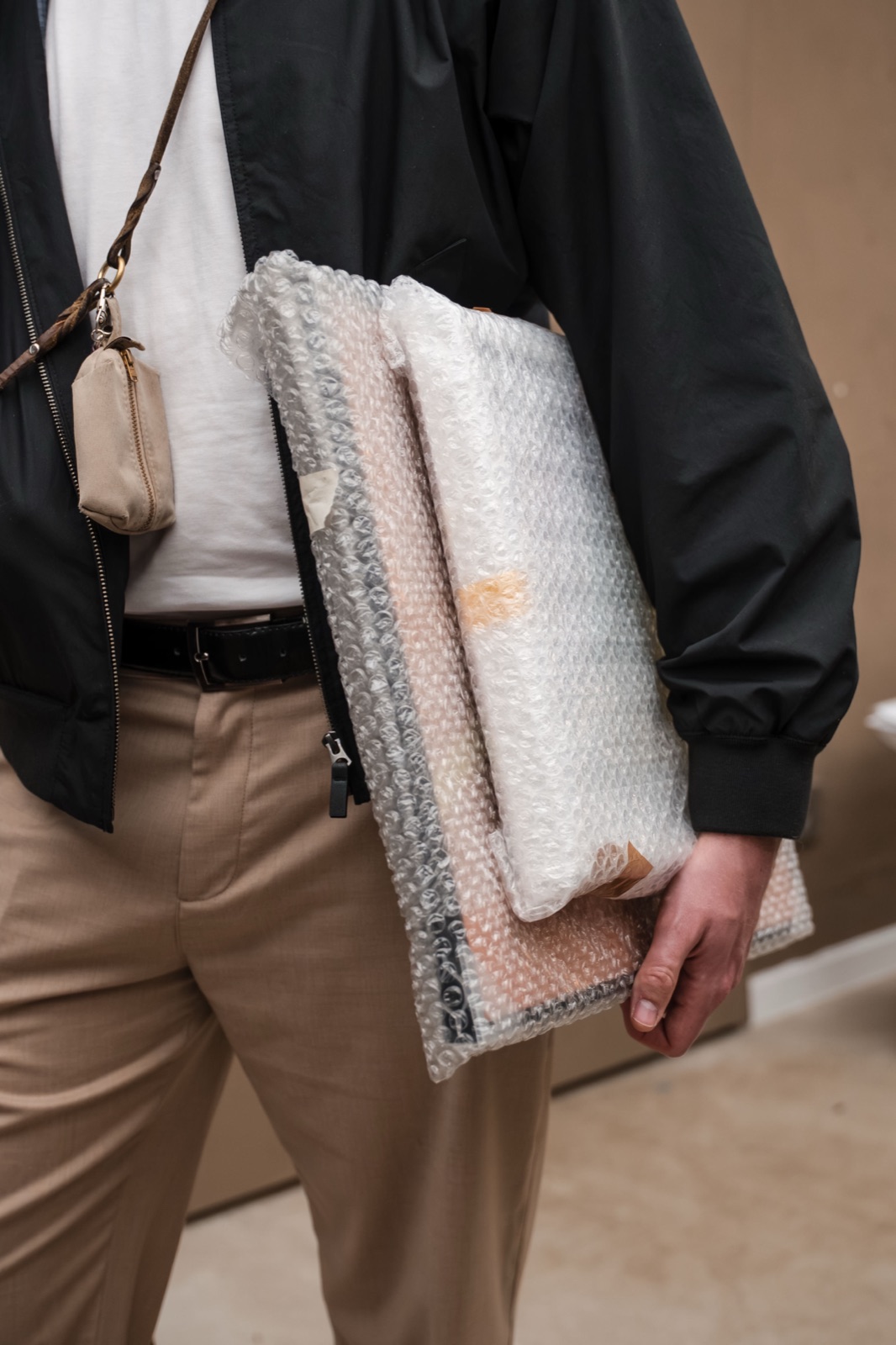 Carry Home: Spring Edition , impression of the carry exhibition in LAP Bergmannstraße, Berlin